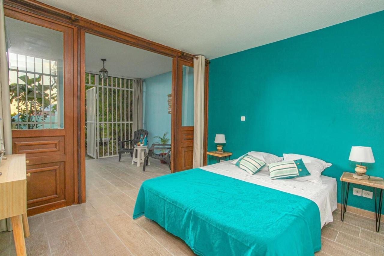 Studio Corail 5 min à pied de la plage - 1BR Studio 5min walk from nice beach Sainte-Anne Exterior foto
